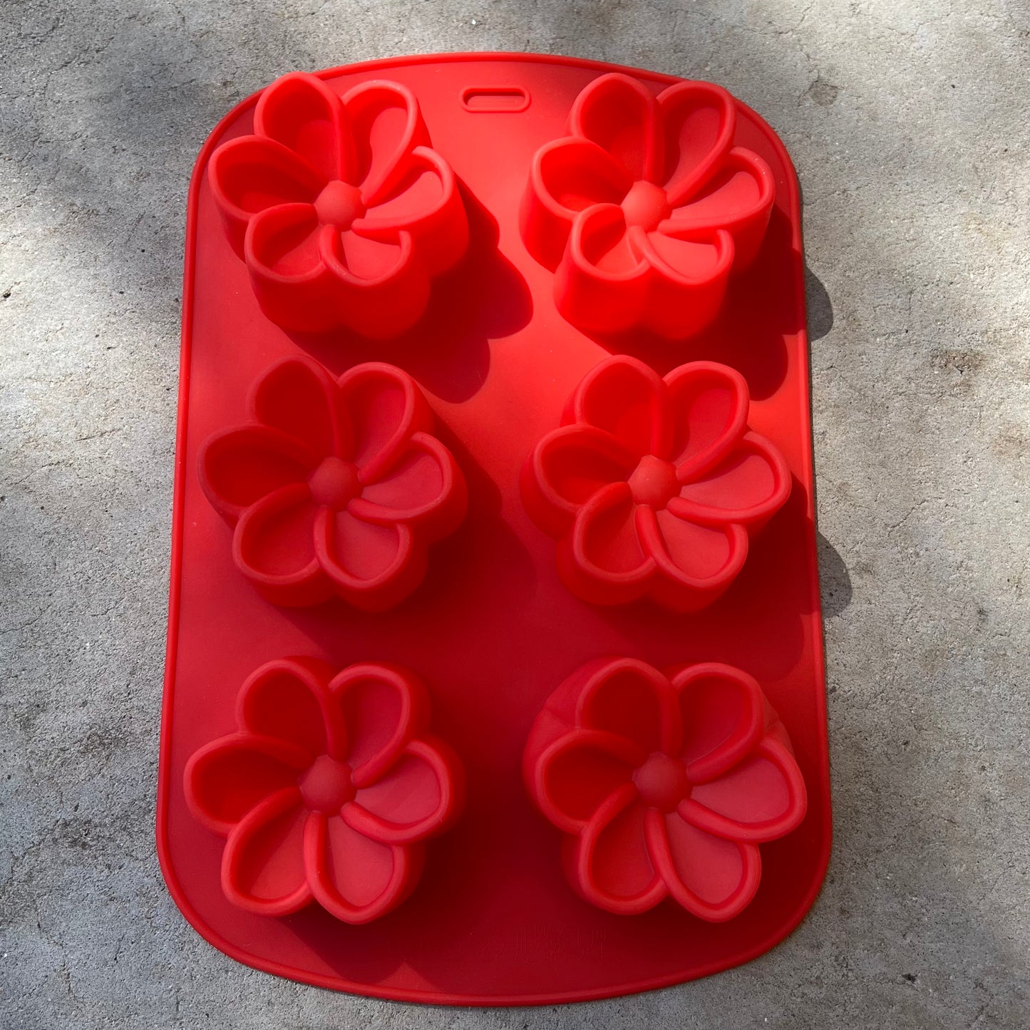 Flower Mould; 1 AVAILABLE